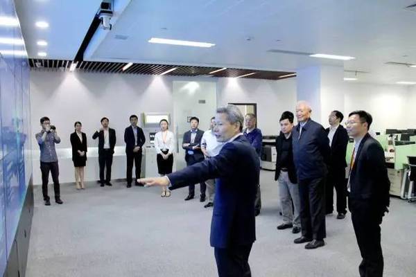 國家創新與發展戰略研究會一行蒞臨善林金融參觀考察